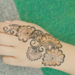 Mehndi Quotes in Hindi: